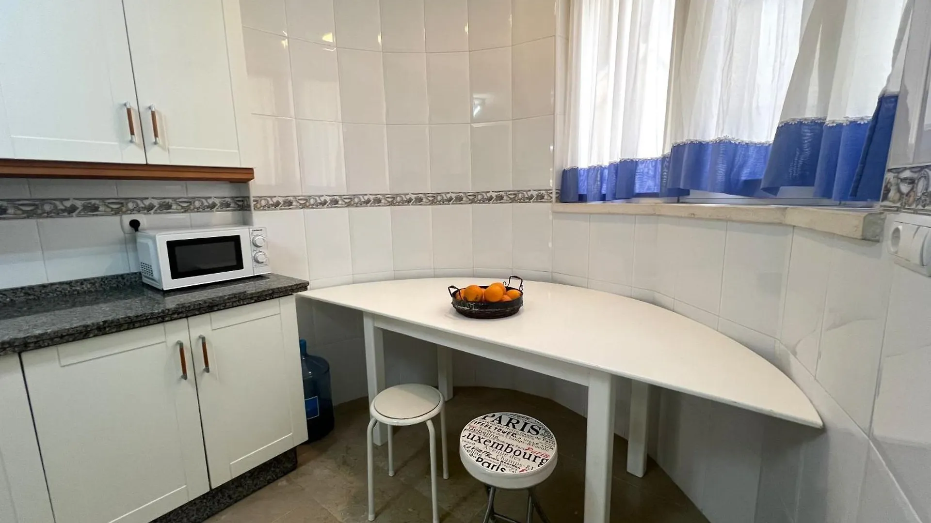 Torremolinos With Pool, Tennis & Gym By Homing Apartment