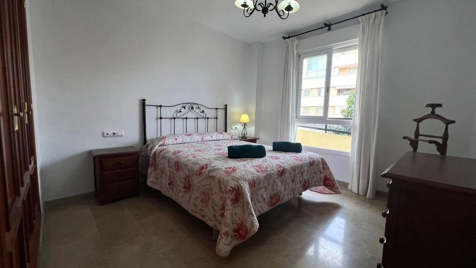 Torremolinos With Pool, Tennis & Gym By Homing Apartamento Espanha
